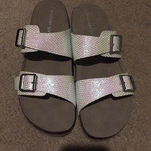 Madden girl sandals!